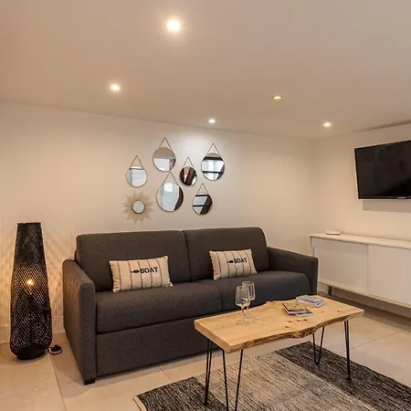 Apartment Superbe En Plein Centre Du Vieil Antibes